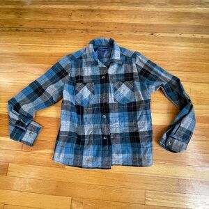 Pendleton Vintage Fit Blue and Gray Shirt